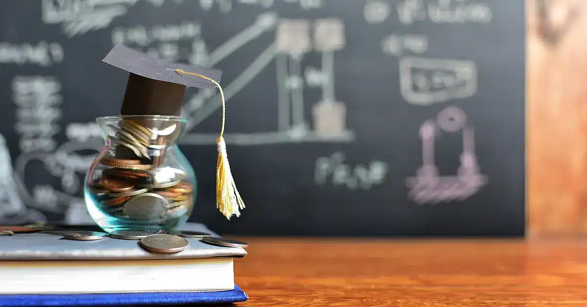 How Do Student Loans Work